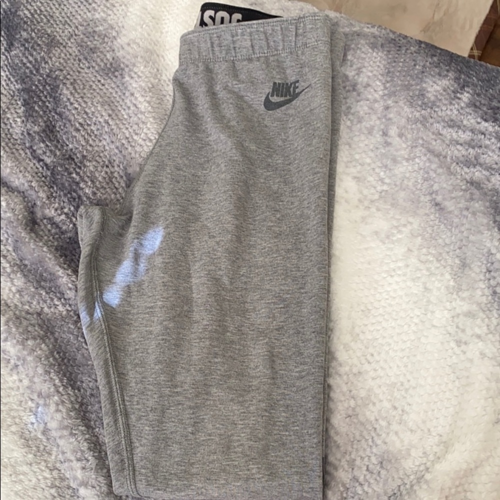Nike leggings